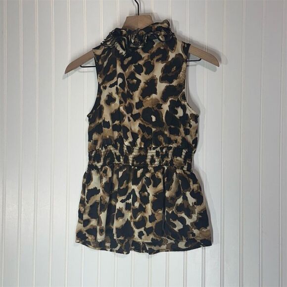 IZ Byer Leopard Print Ruffle Blouse M Sleeveless Button Front Smocked Waist Top - Picture 4 of 9